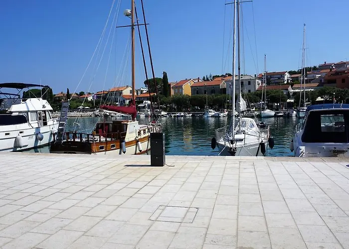 Gaj Apartament Malinska